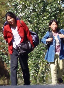 一边吻一边脱一边摸一边做软件